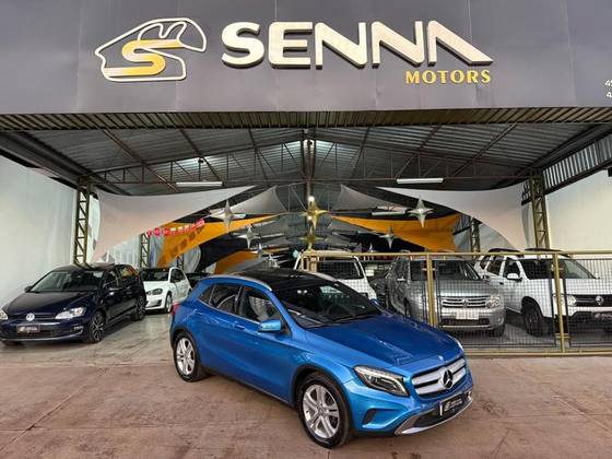 MERCEDES-BENZ GLA 200 1.6 CGI ADVANCE 16V TURBO FLEX 4P AUTOMÁTICO